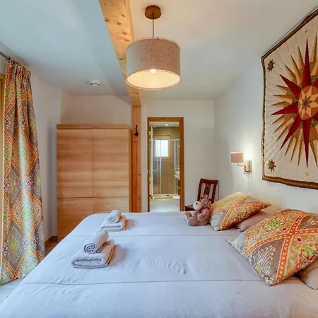 Domek alpejski Luxury Sleeps 10 Mont Blanc View Hammam Chamonix