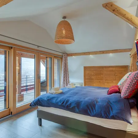 Luxury Sleeps 10 Mont Blanc View Hammam