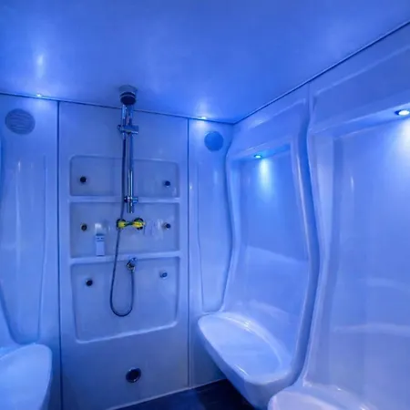 Luxury Sleeps 10 Mont Blanc View Hammam