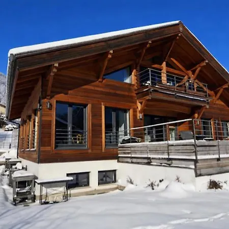 Domek alpejski Luxury Sleeps 10 Mont Blanc View Hammam
