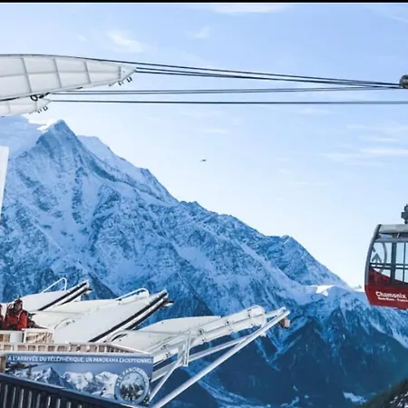 Domek alpejski Luxury Sleeps 10 Mont Blanc View Hammam